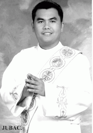 Albur reaps another priestly hand, priestly voice